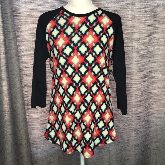 LULAROE MEDIUM 3/4 SLEEVE TOP - Picture 1 of 6